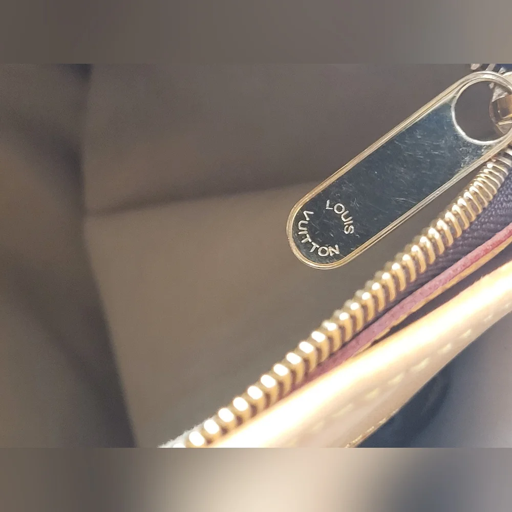 Louis Vuitton Boetie MI0099